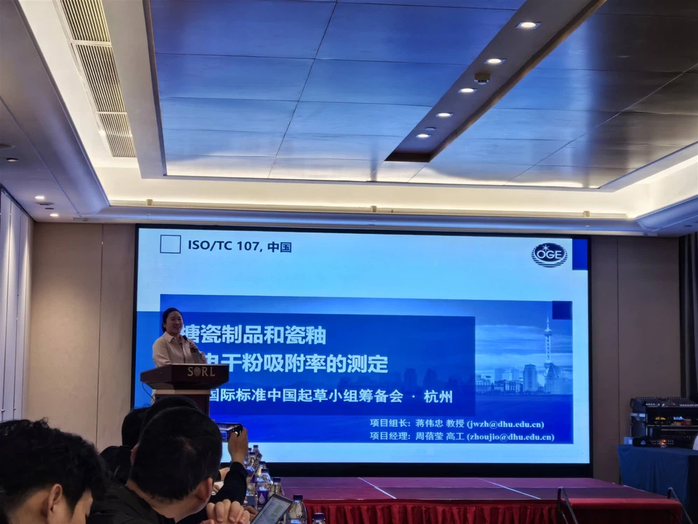 cdff55e70e8b1f53d2d9851c3329a54 cdff55e70e8b1f53d2d9851c3329a54